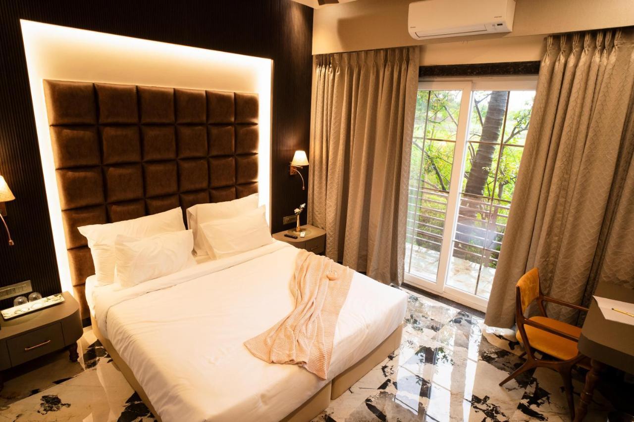 Gandharv Resorts 瓦伊 外观 照片